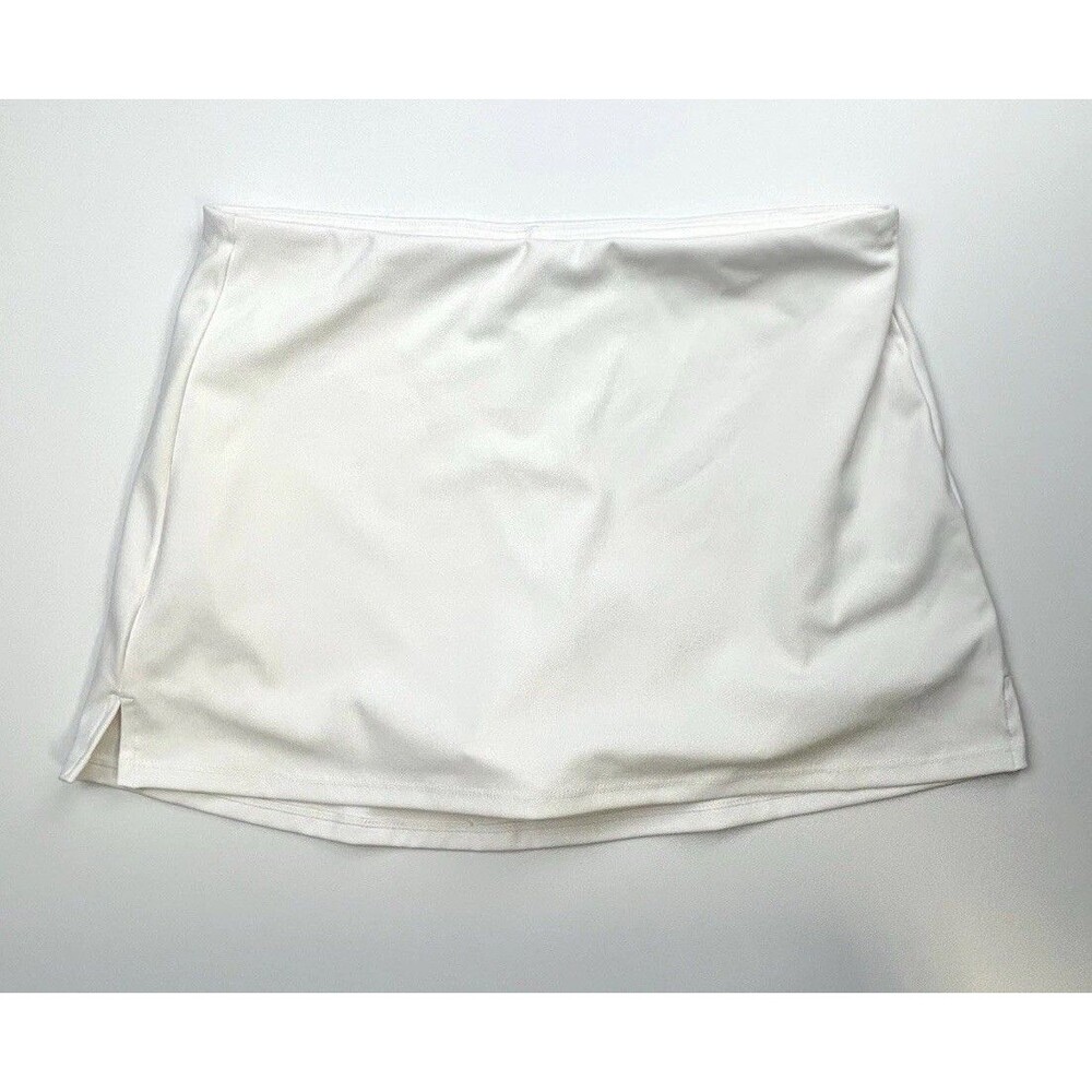 white Danysu activewear skirt Small